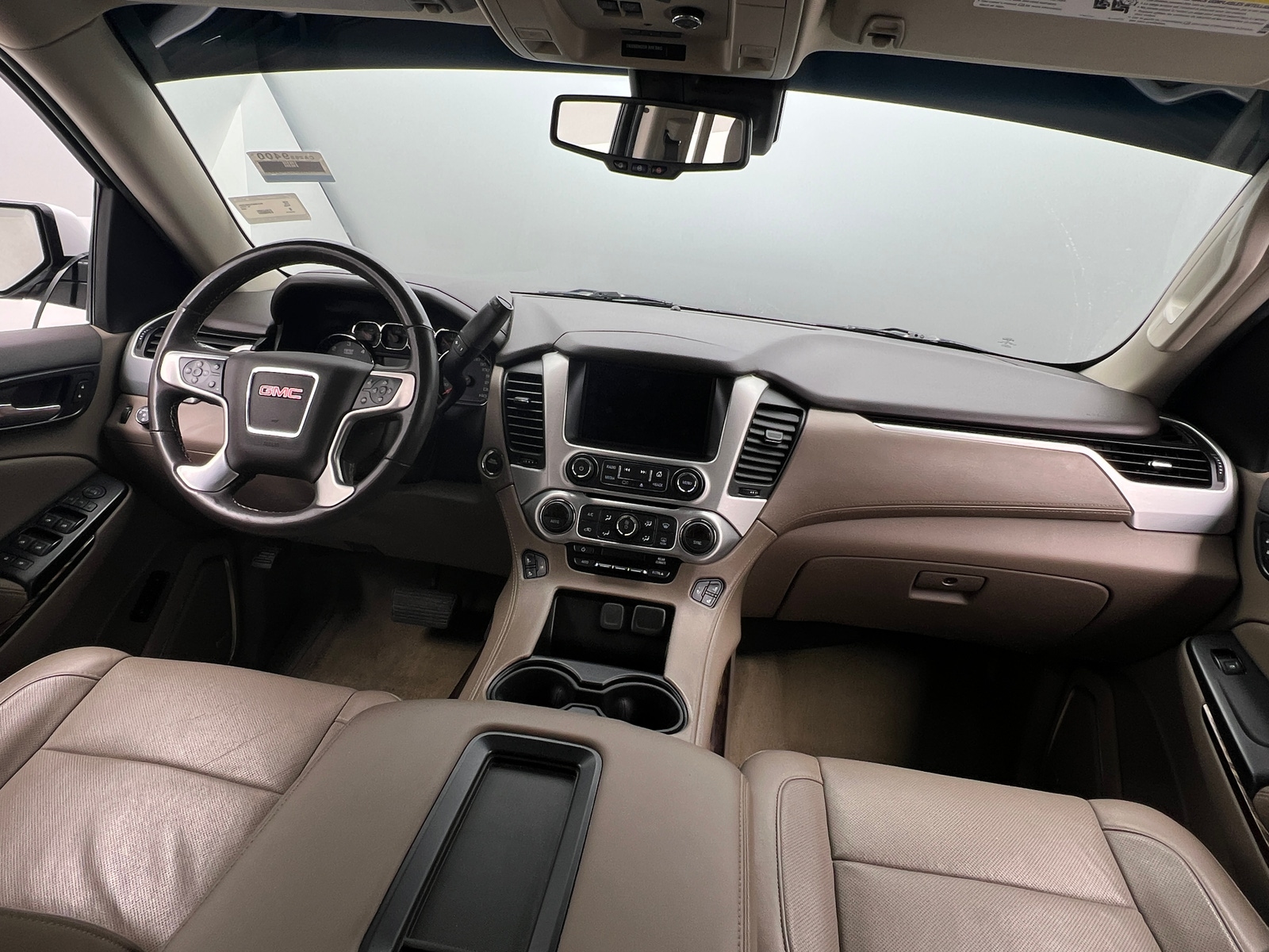 Thumbnail: 2018 GMC Yukon XL - 2