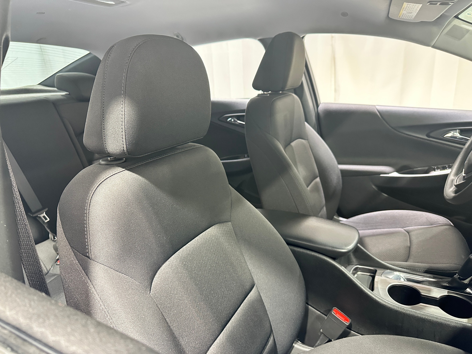 Thumbnail: 2020 Chevrolet Malibu - 2