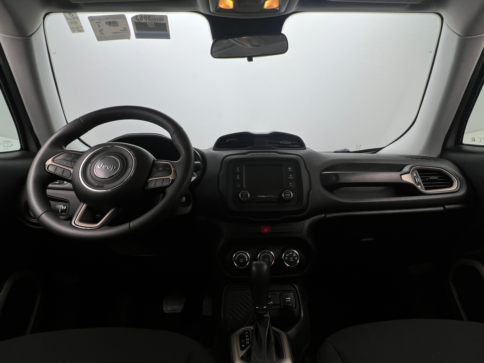 Thumbnail: 2016 Jeep Renegade - 3