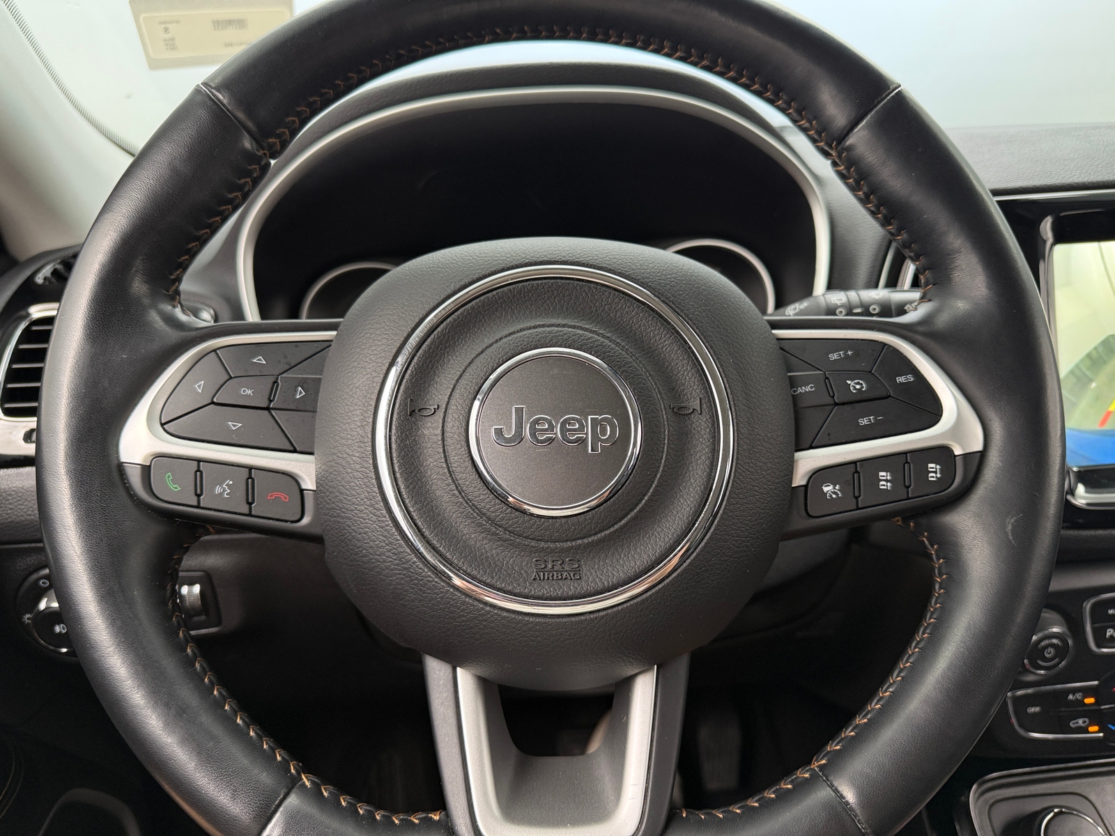 Thumbnail: 2021 Jeep Compass - 4