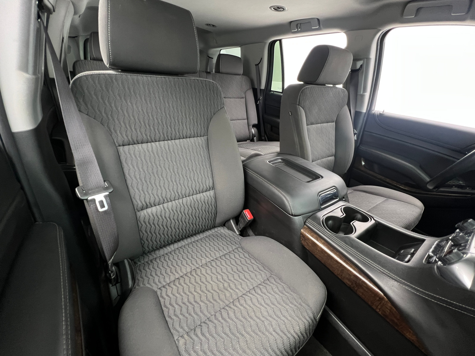 Thumbnail: 2017 Chevrolet Tahoe - 2