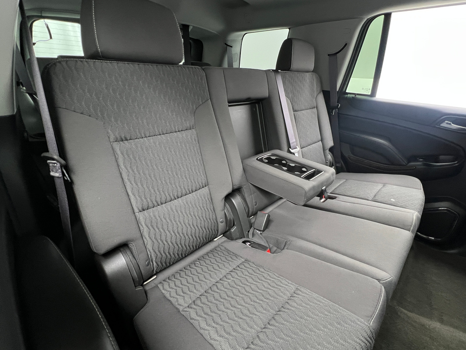 Thumbnail: 2017 Chevrolet Tahoe - 6