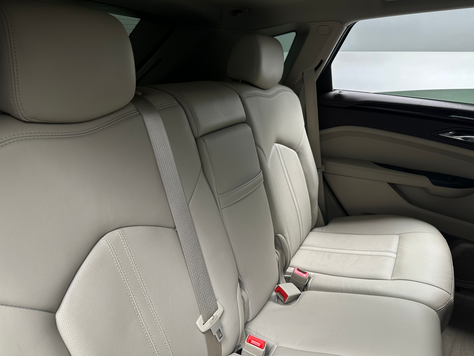 Thumbnail: 2016 Cadillac SRX - 5