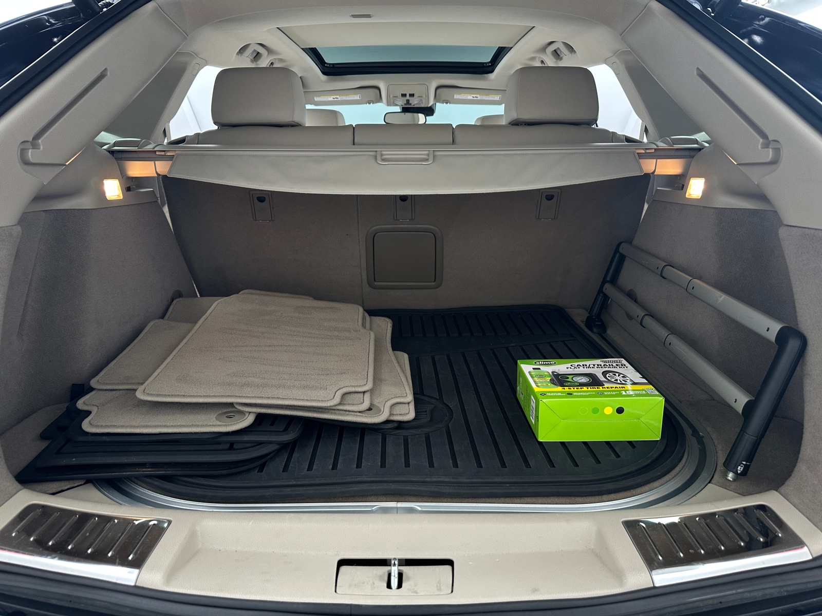 Thumbnail: 2016 Cadillac SRX - 6