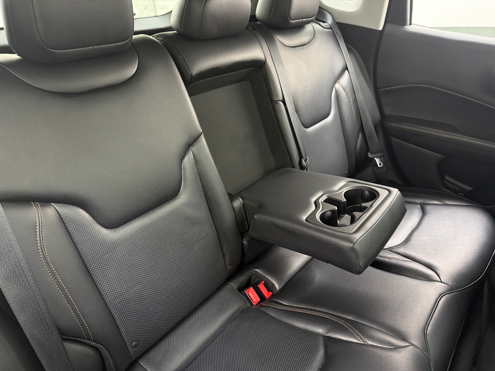 Thumbnail: 2017 Jeep Compass - 5