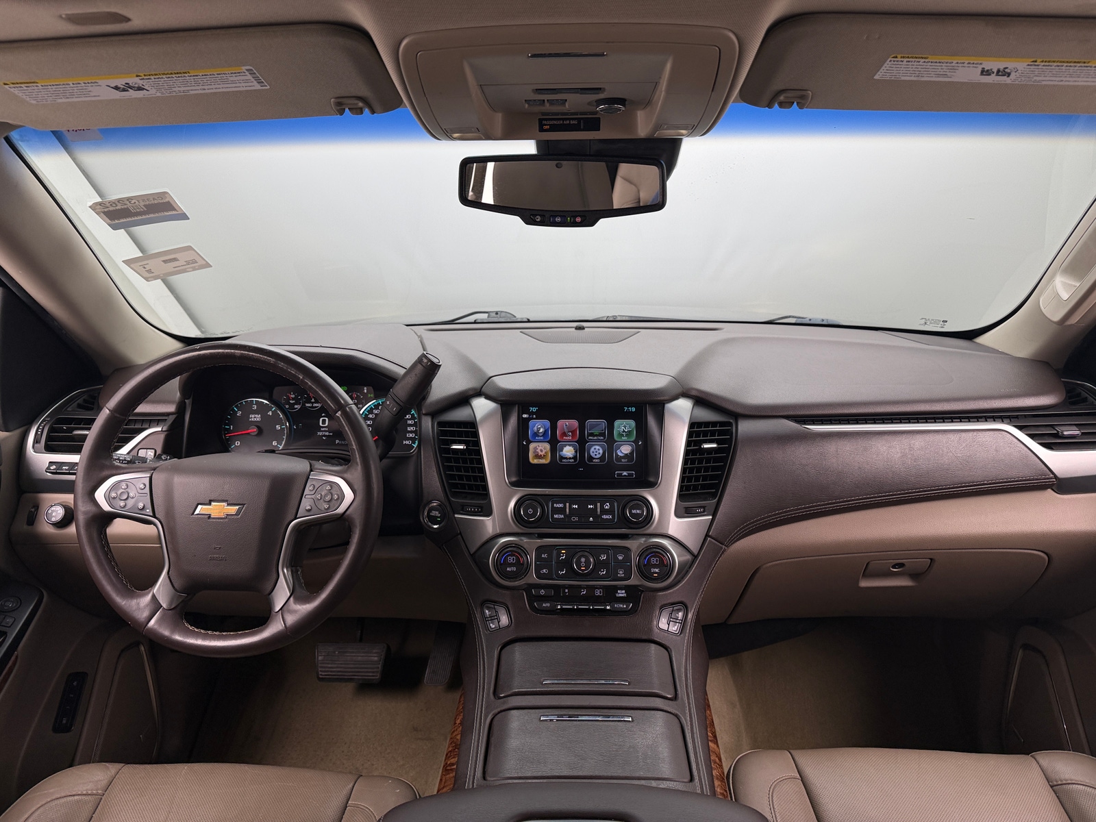 Thumbnail: 2017 Chevrolet Suburban - 2