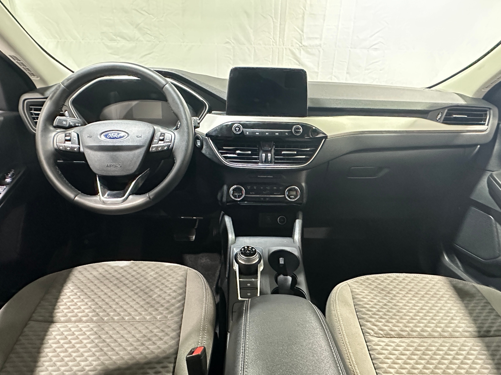 Thumbnail: 2021 Ford Escape - 3