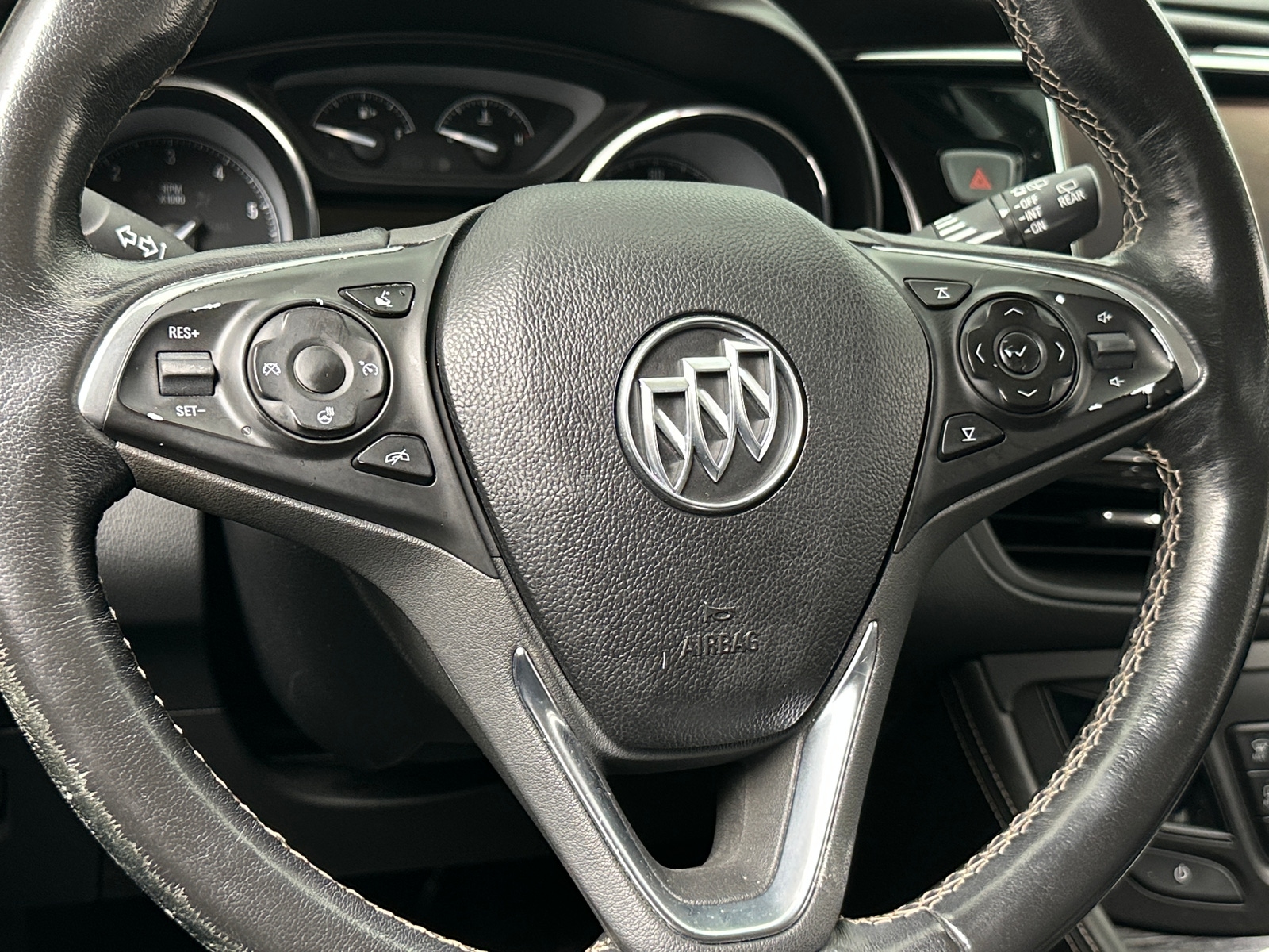 Thumbnail: 2017 Buick Envision - 4