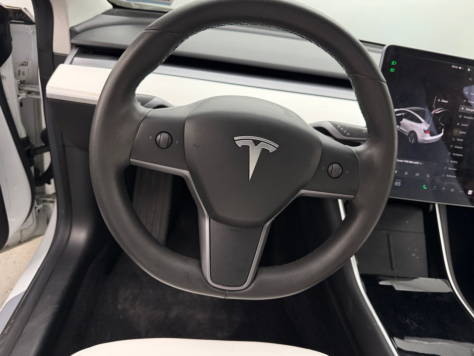 Thumbnail: 2019 Tesla Model 3 - 4