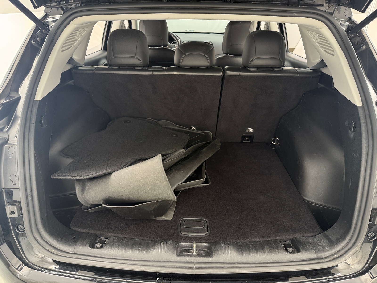 Thumbnail: 2018 Jeep Compass - 7