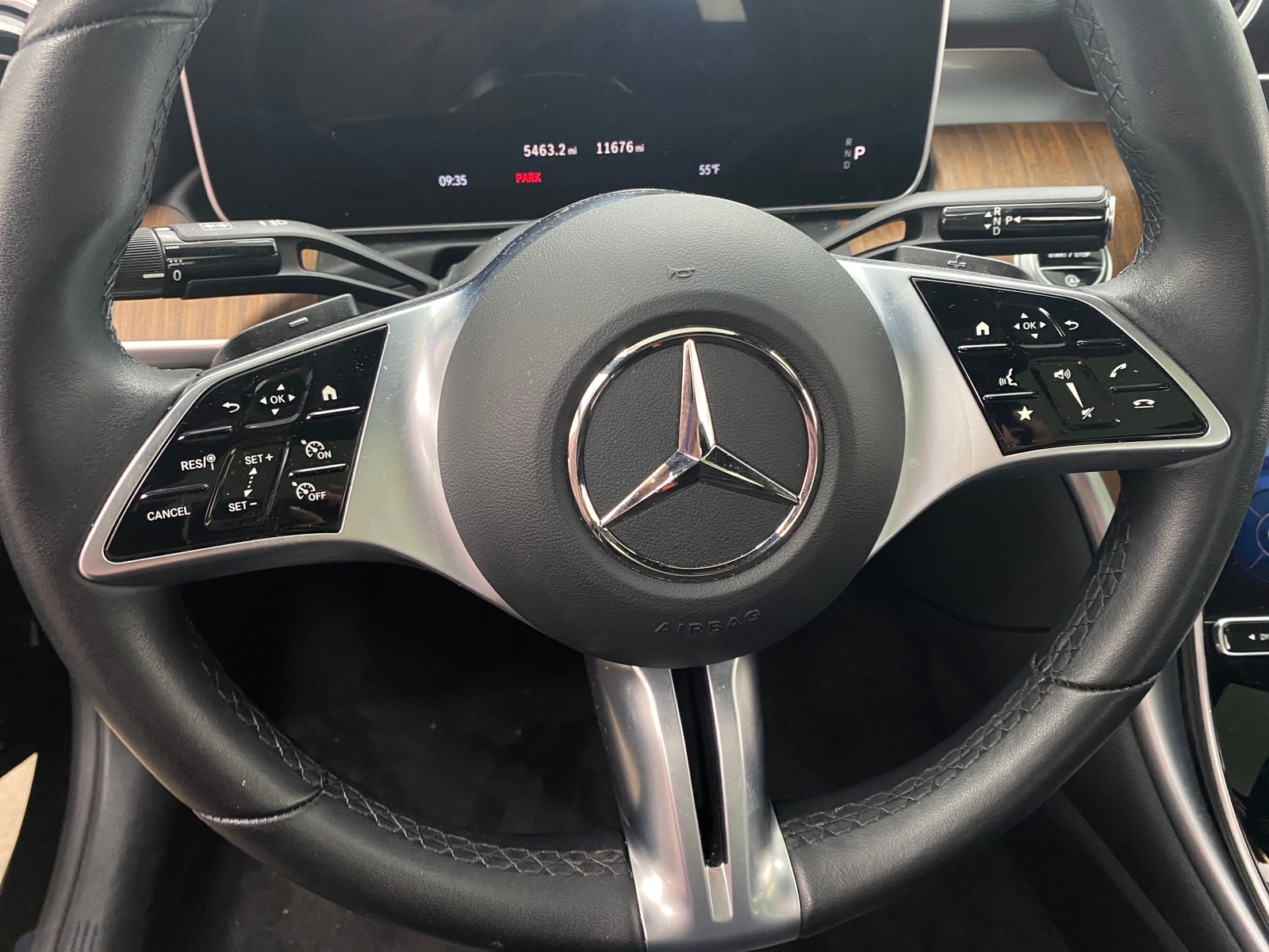 Thumbnail: 2025 Mercedes-Benz C-Class - 4