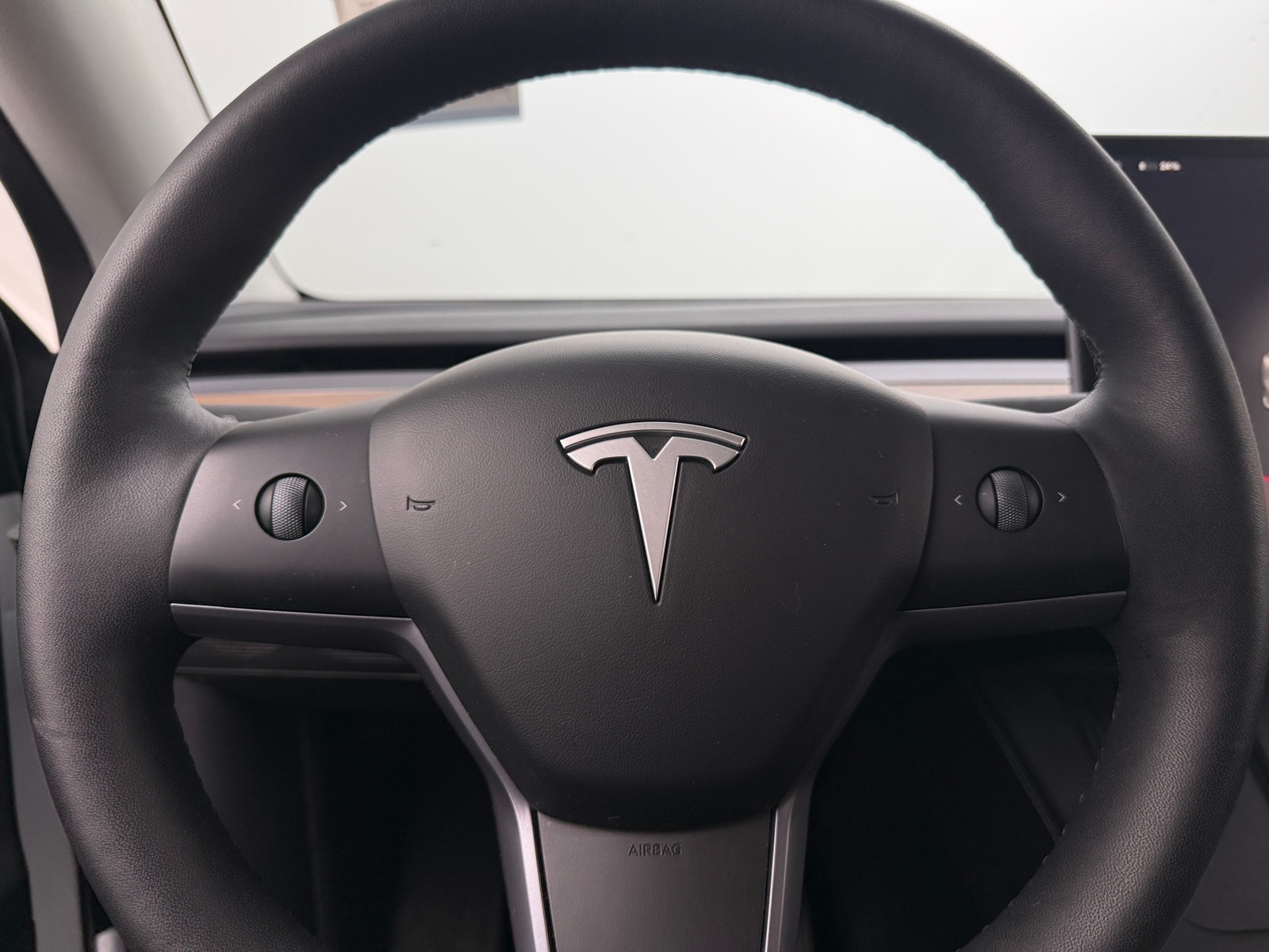 Thumbnail: 2024 Tesla Model Y - 4