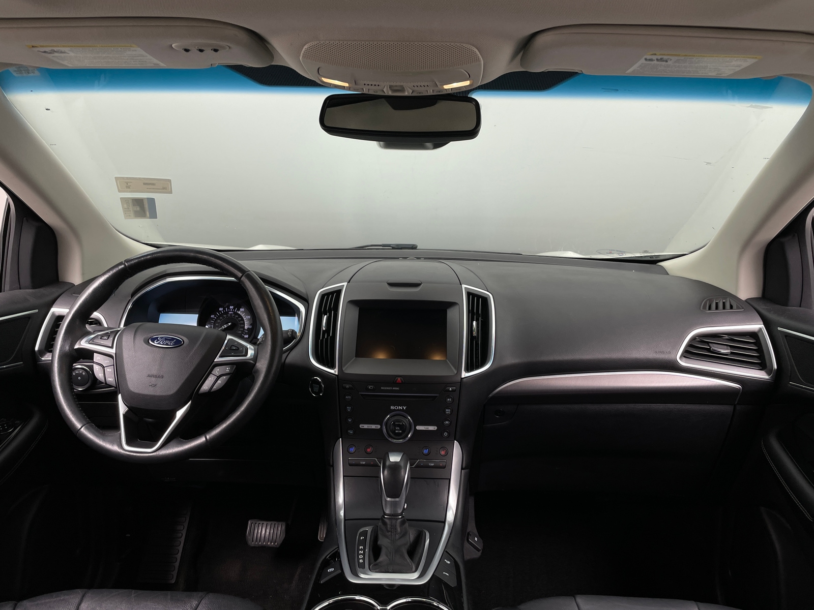 Thumbnail: 2015 Ford Edge - 2