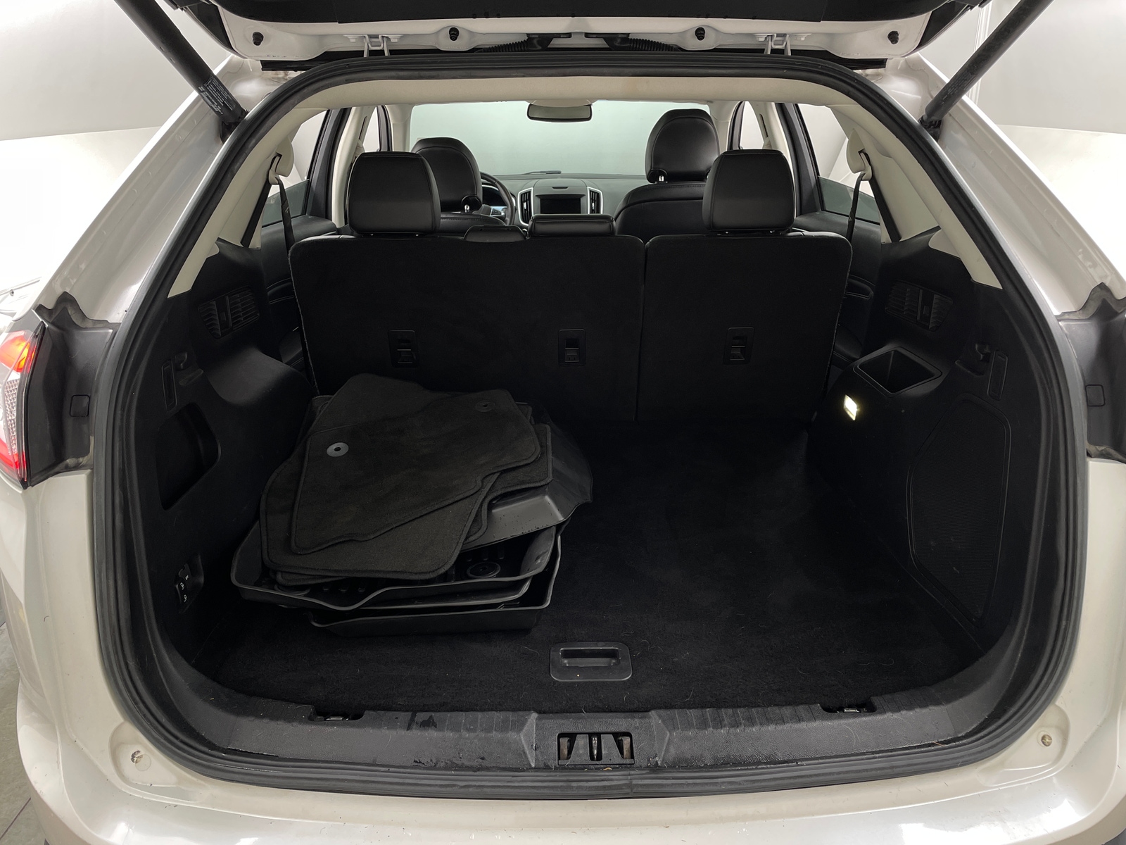 Thumbnail: 2015 Ford Edge - 6