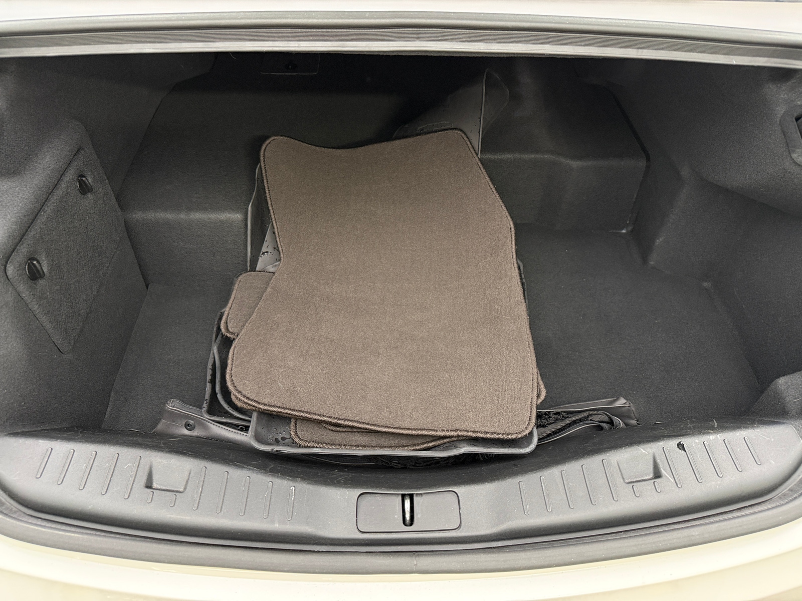 Thumbnail: 2019 Lincoln MKZ - 6