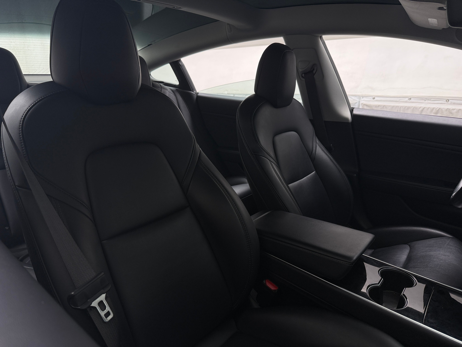 Thumbnail: 2018 Tesla Model 3 - 2