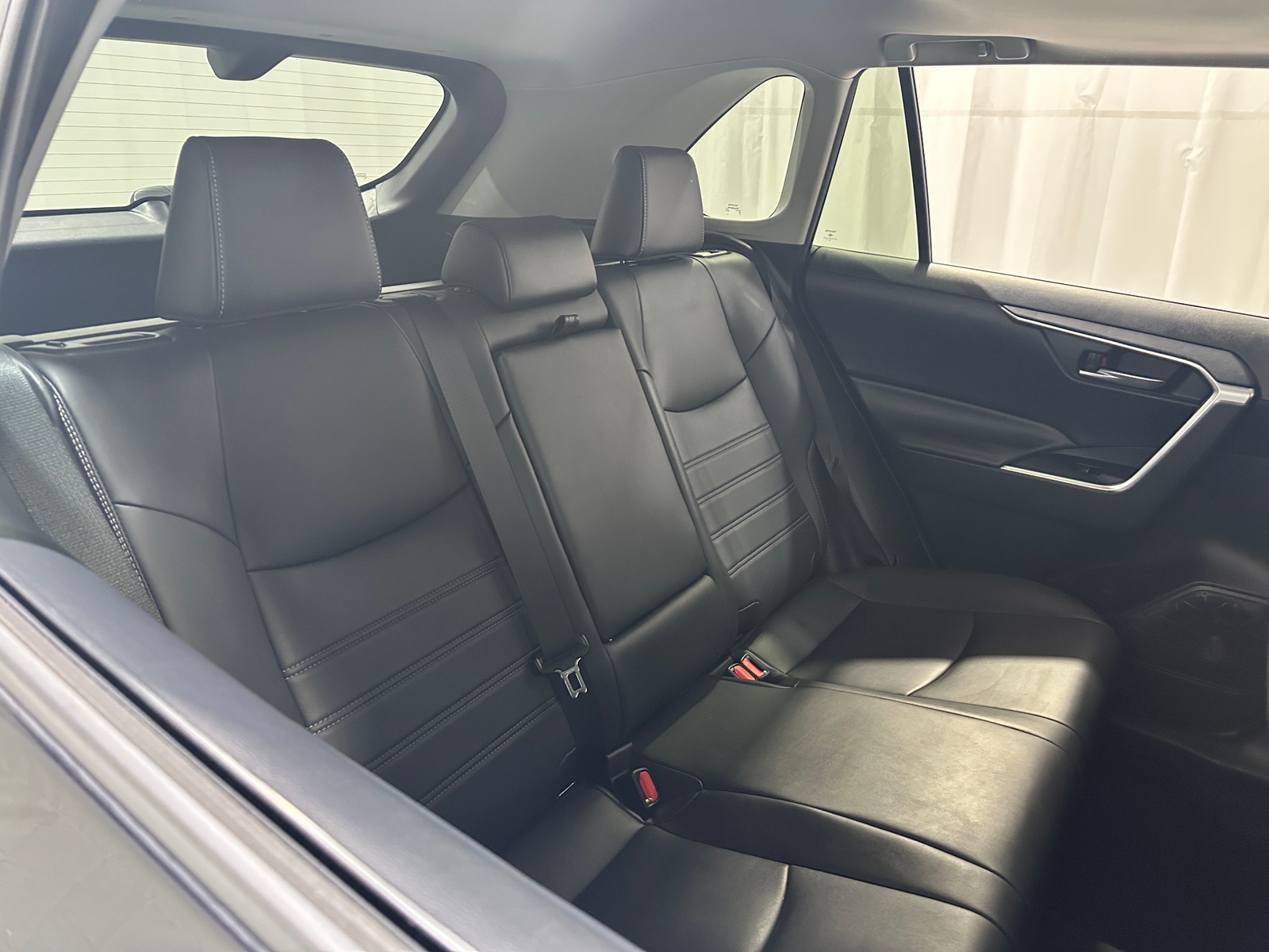 Thumbnail: 2019 Toyota RAV4 - 5