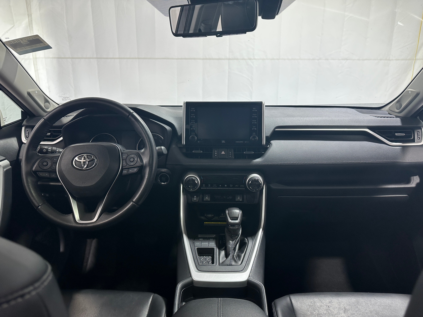 Thumbnail: 2019 Toyota RAV4 - 2