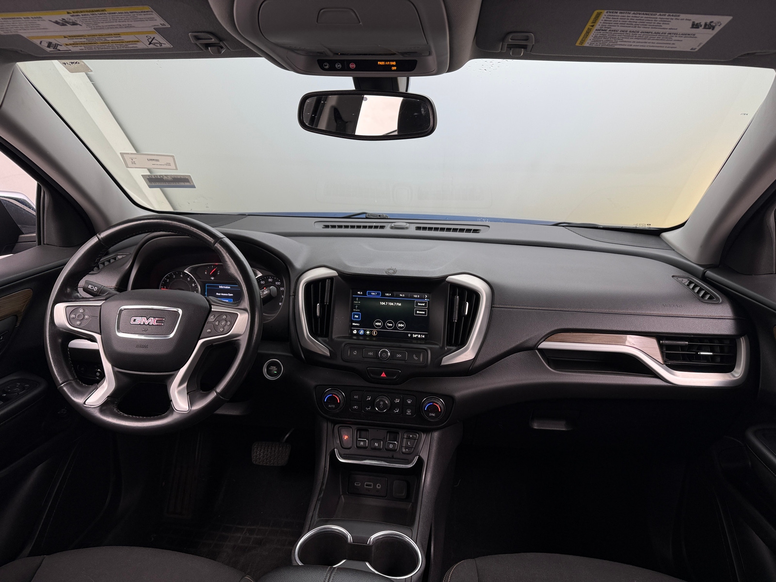 Thumbnail: 2019 GMC Terrain - 3