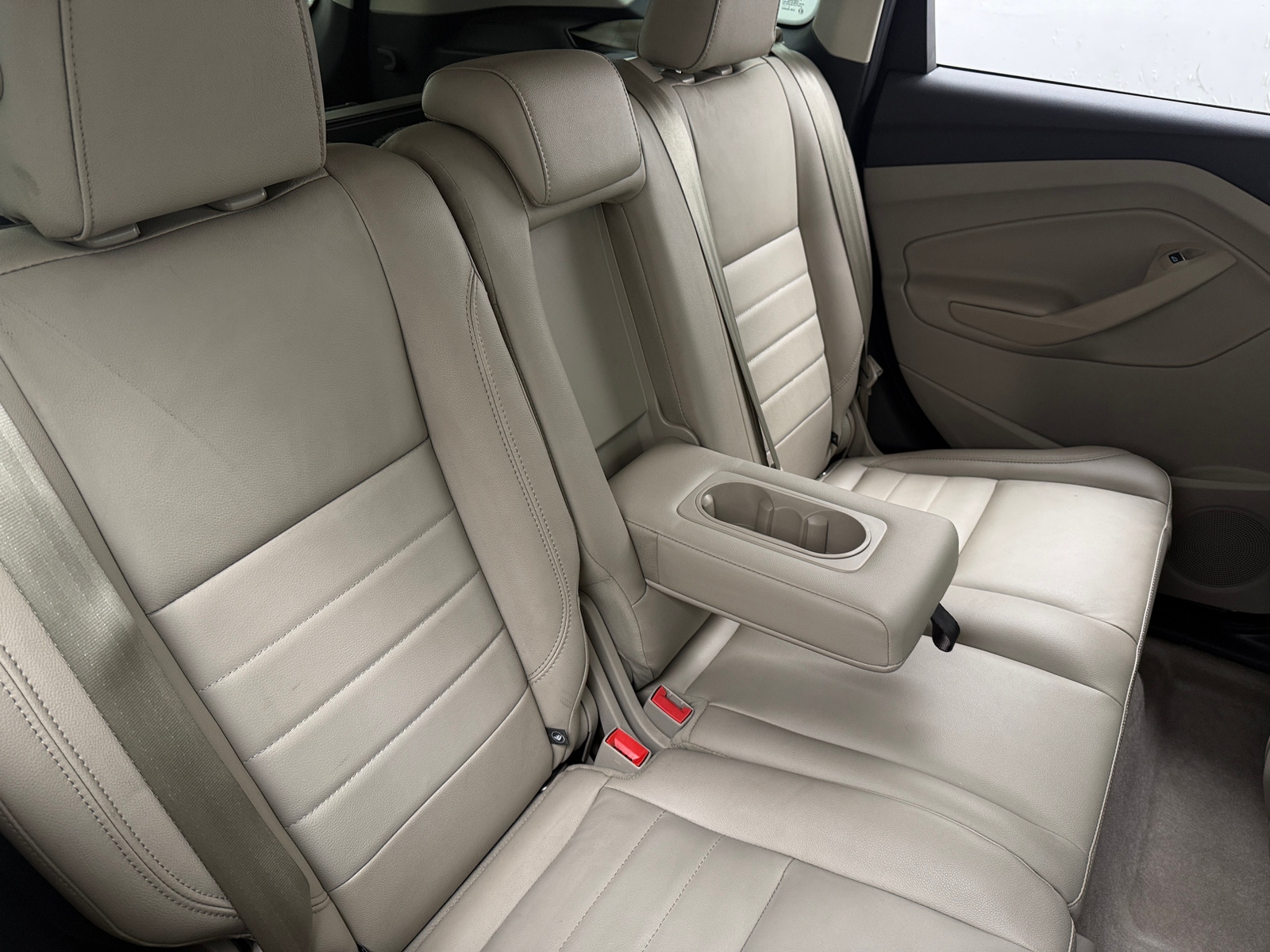 Thumbnail: 2016 Ford Escape - 5