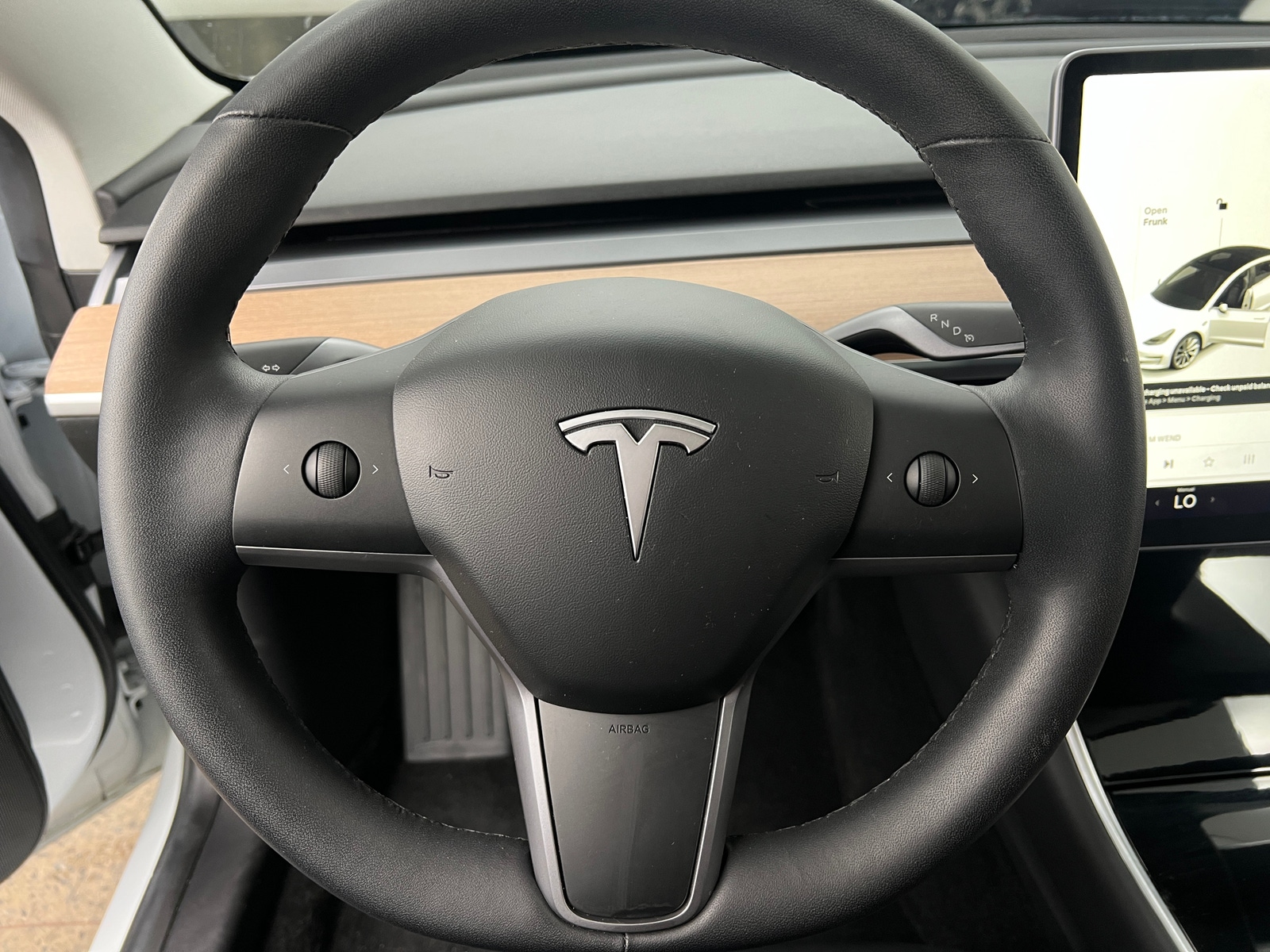Thumbnail: 2019 Tesla Model 3 - 4