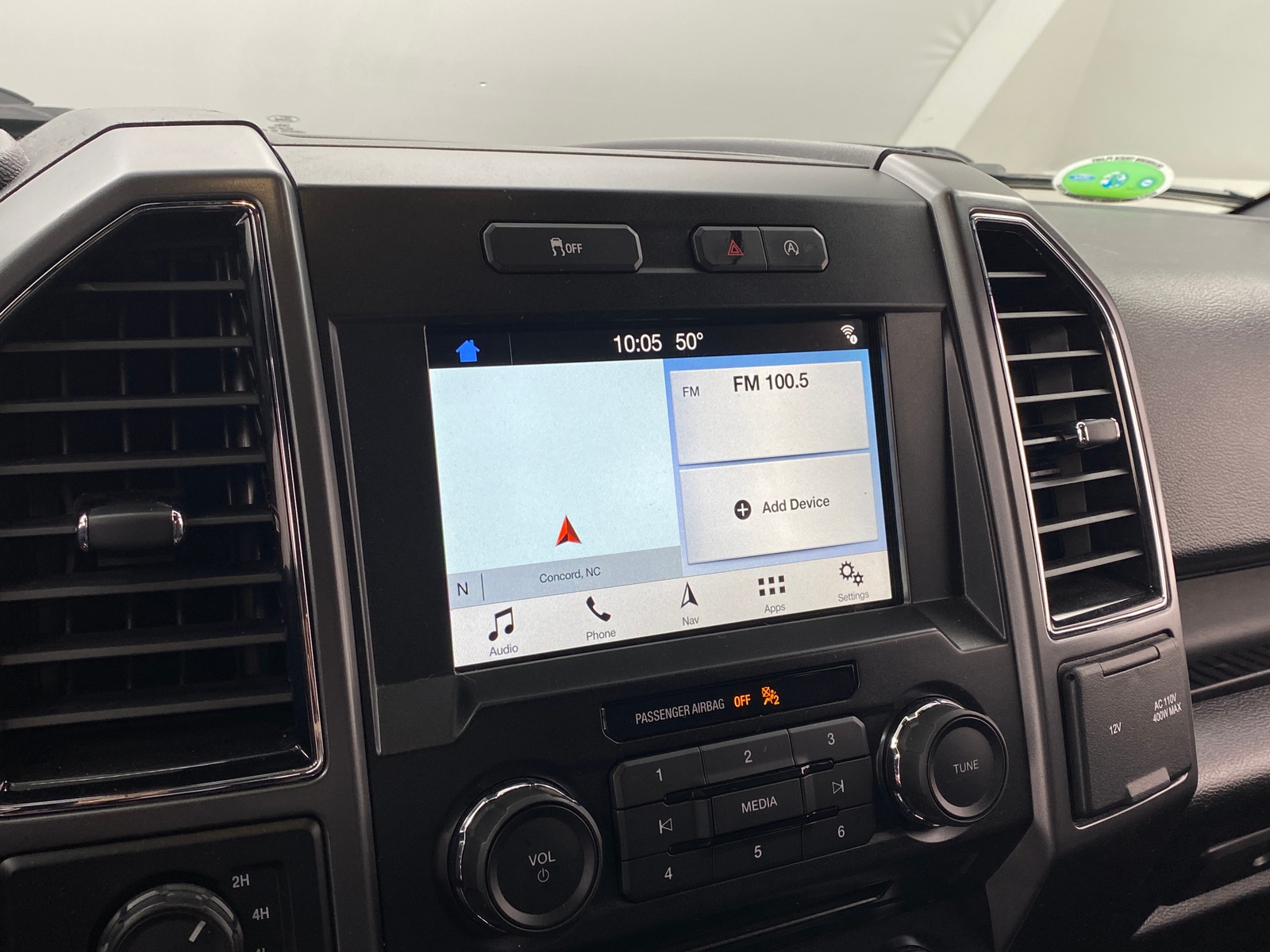 Thumbnail: 2018 Ford Econoline - 4