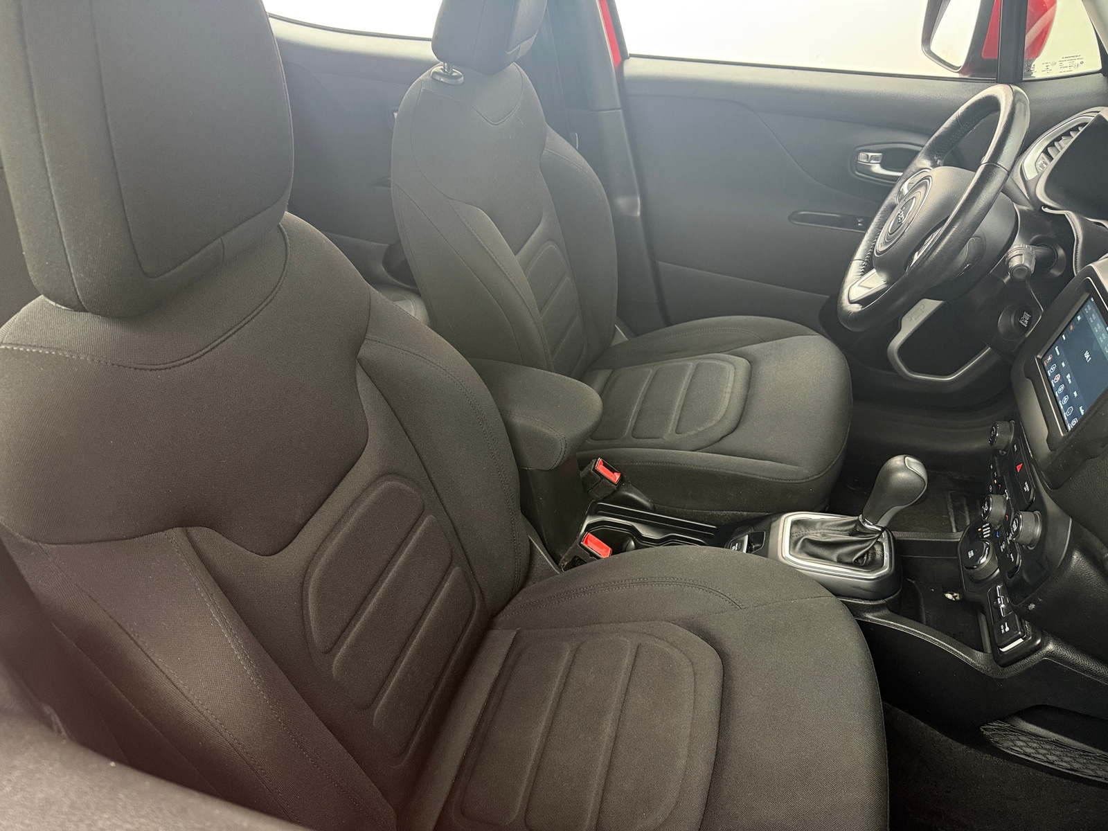 Thumbnail: 2019 Jeep Renegade - 2