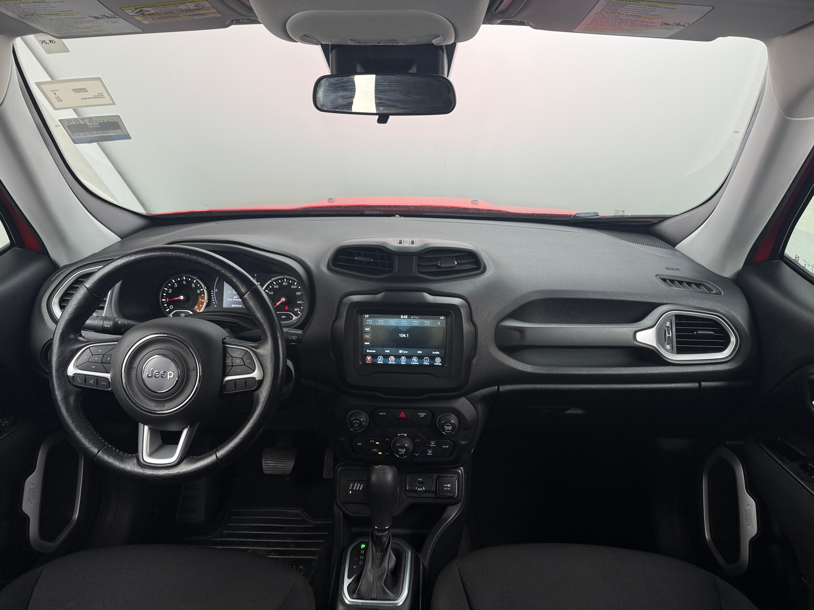 Thumbnail: 2019 Jeep Renegade - 3