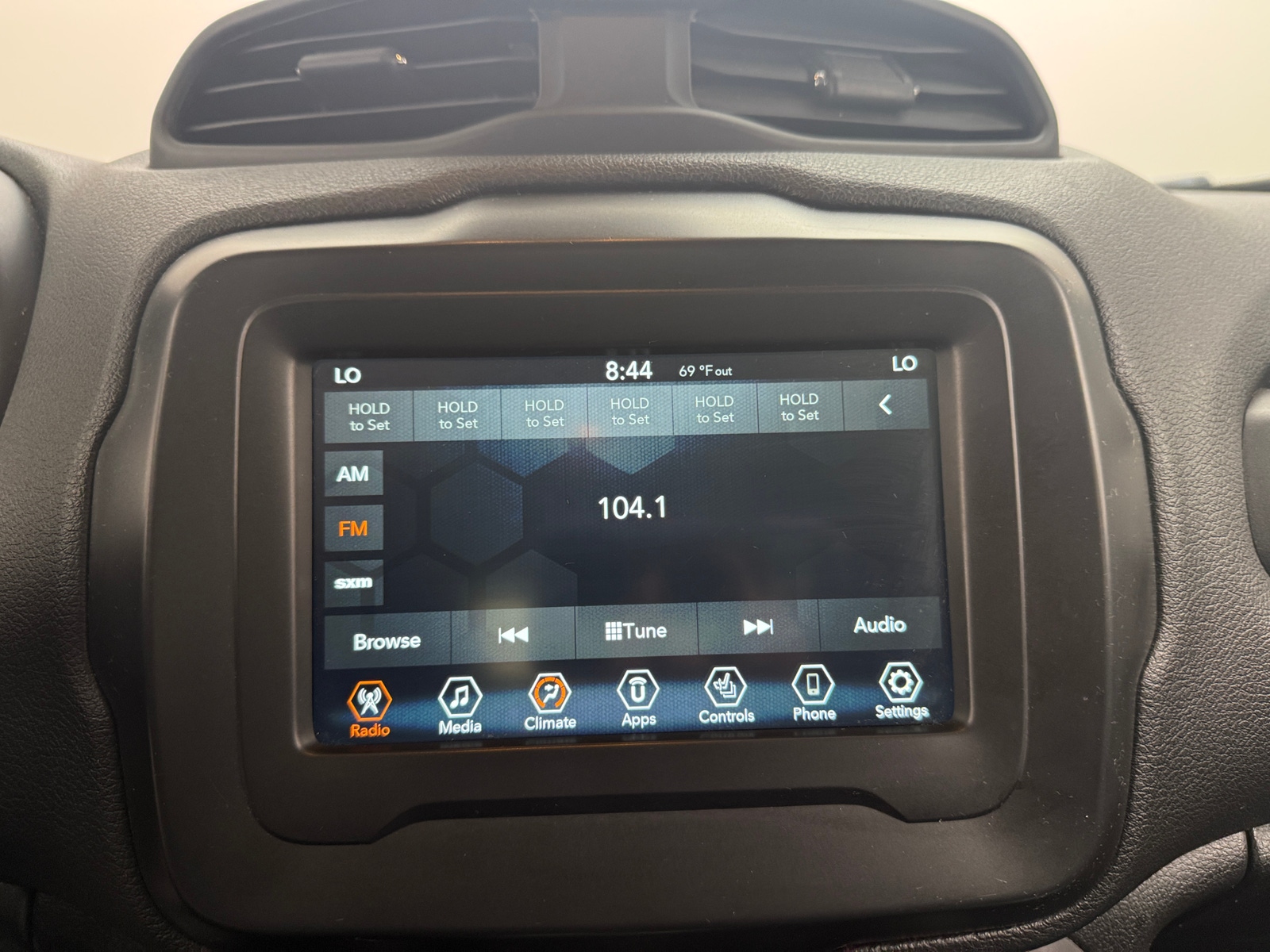 Thumbnail: 2019 Jeep Renegade - 4
