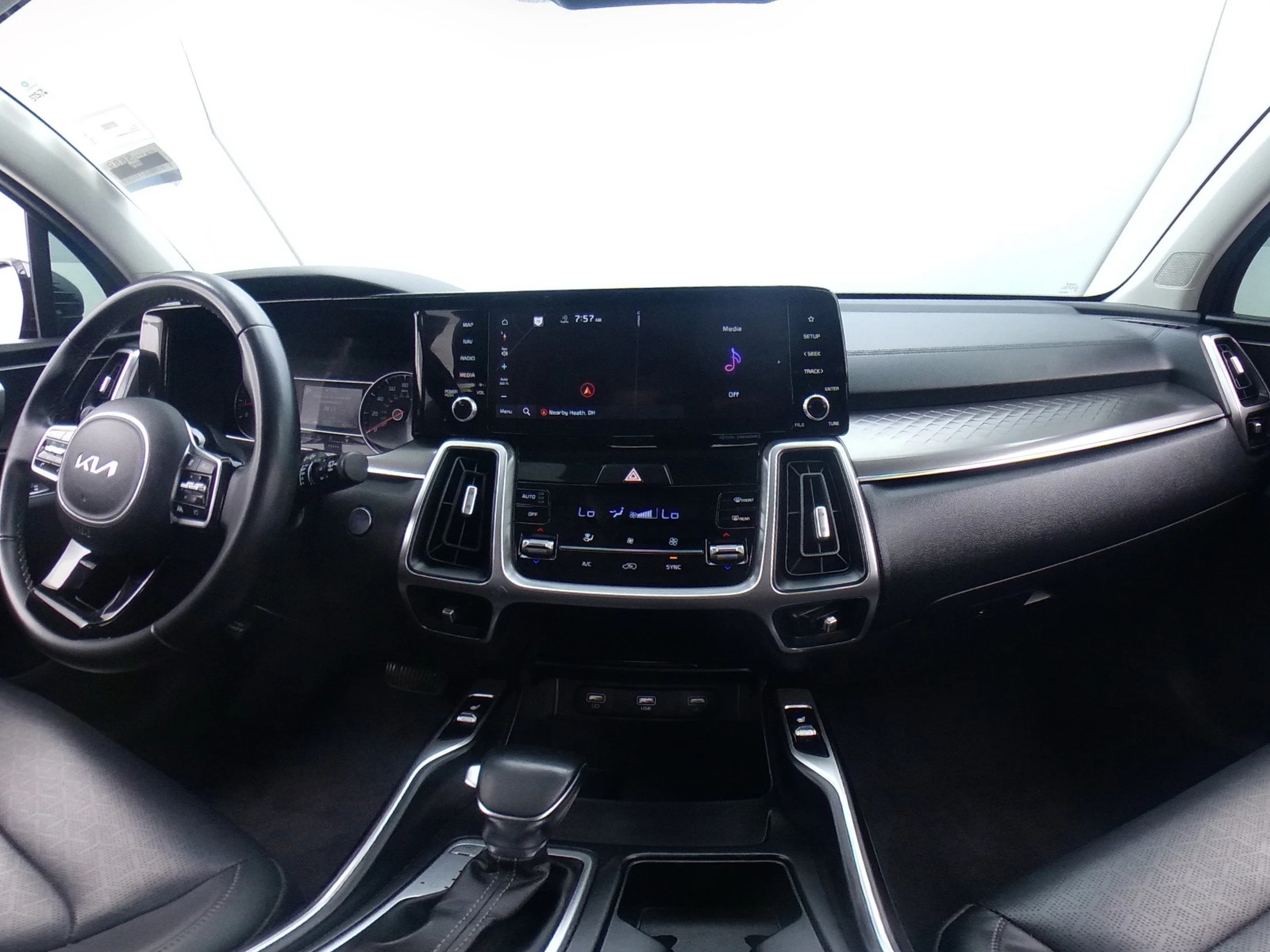 Thumbnail: 2022 Kia Sorento - 2