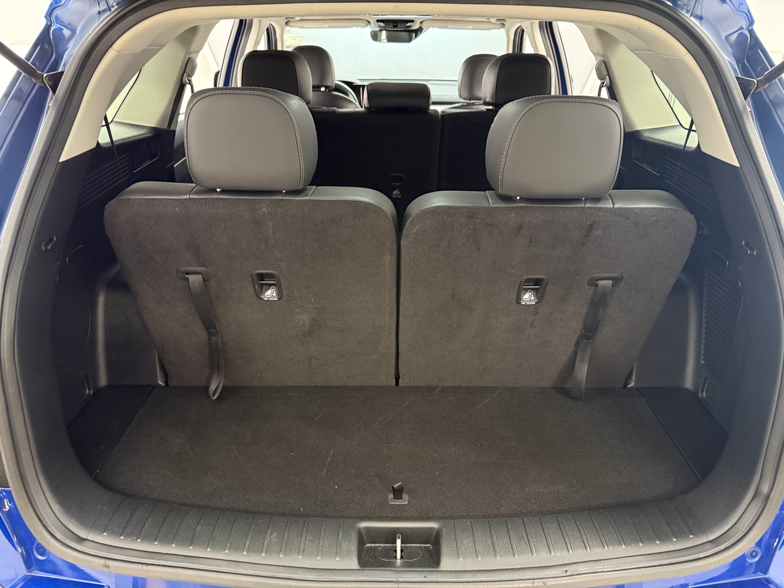 Thumbnail: 2022 Kia Sorento - 6