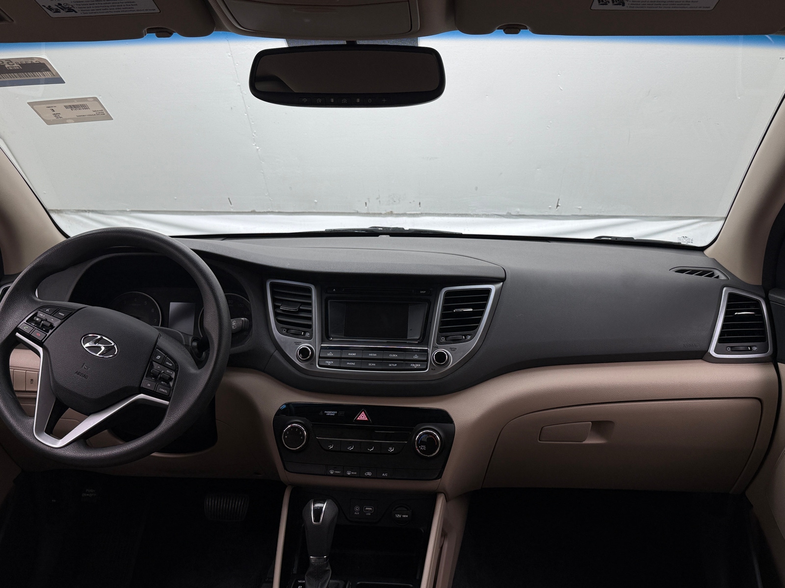 Thumbnail: 2016 Hyundai Tucson - 3