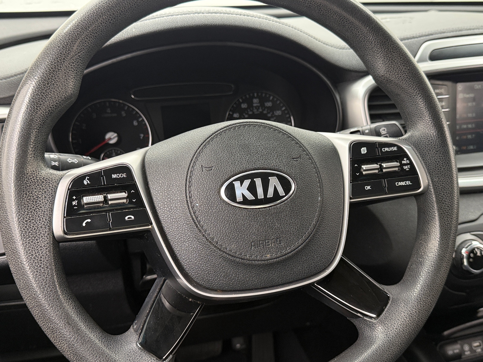 Thumbnail: 2020 Kia Sorento - 5