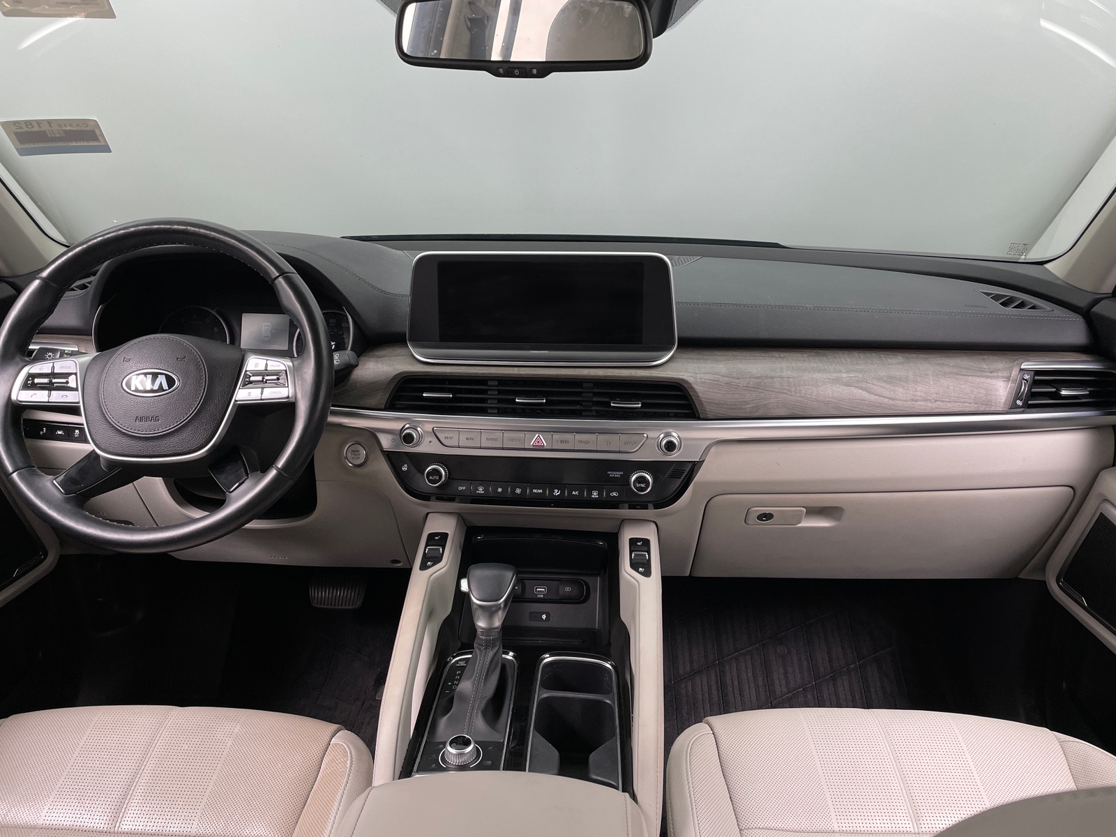 Thumbnail: 2021 Kia Telluride - 2