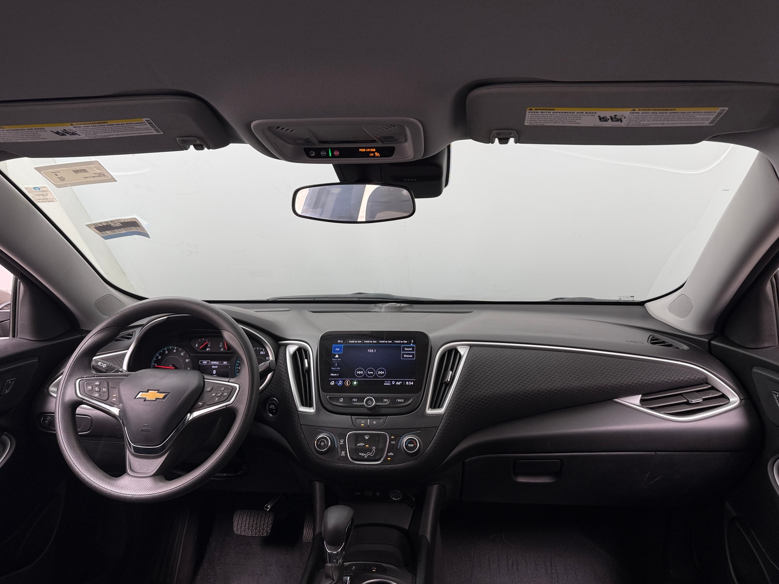 Thumbnail: 2024 Chevrolet Malibu - 3