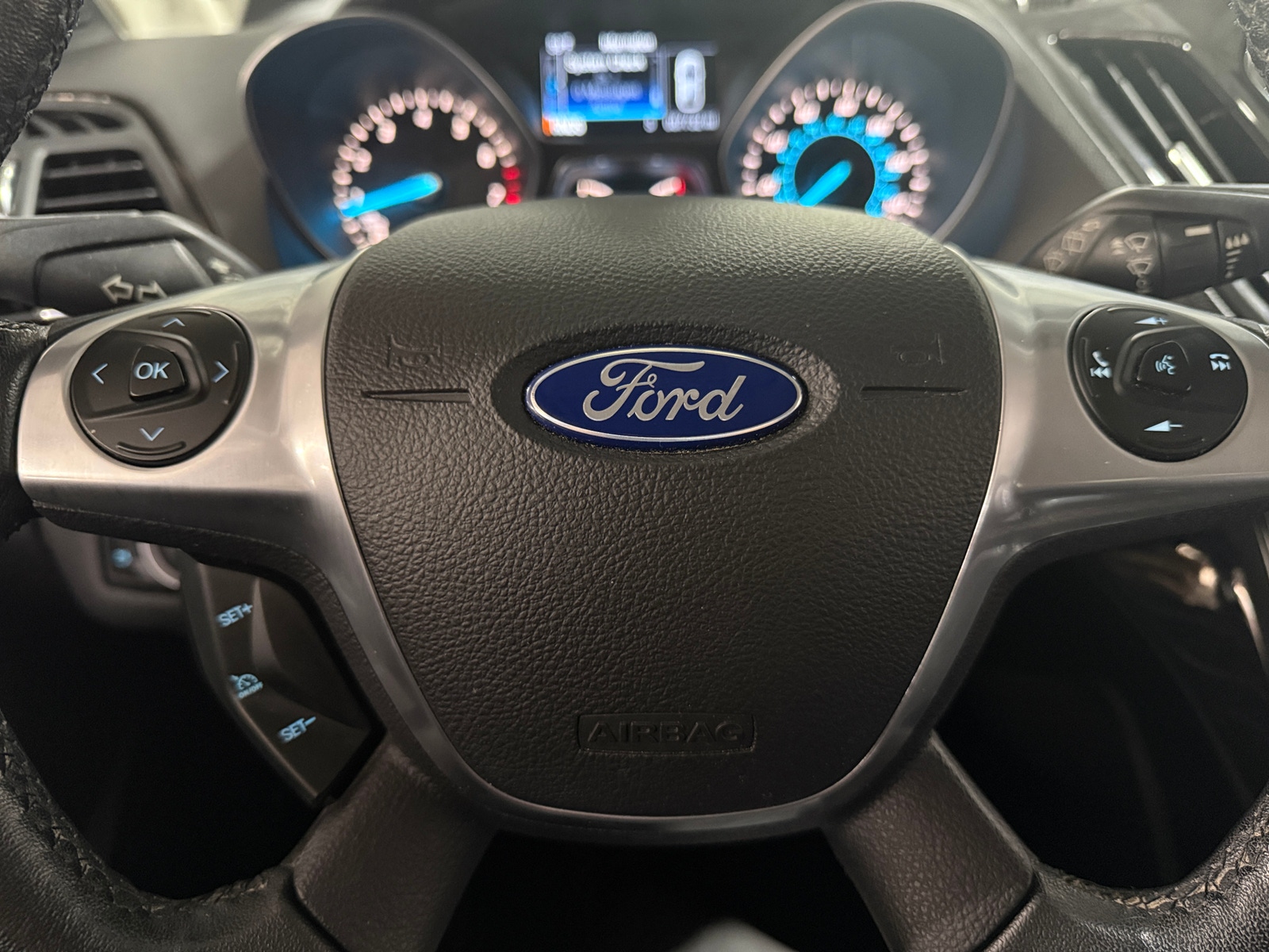 Thumbnail: 2016 Ford Escape - 4