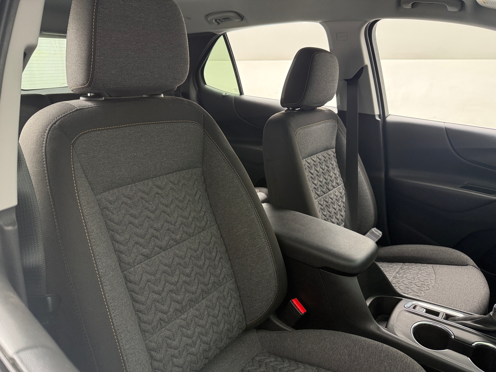 Thumbnail: 2023 Chevrolet Equinox - 2