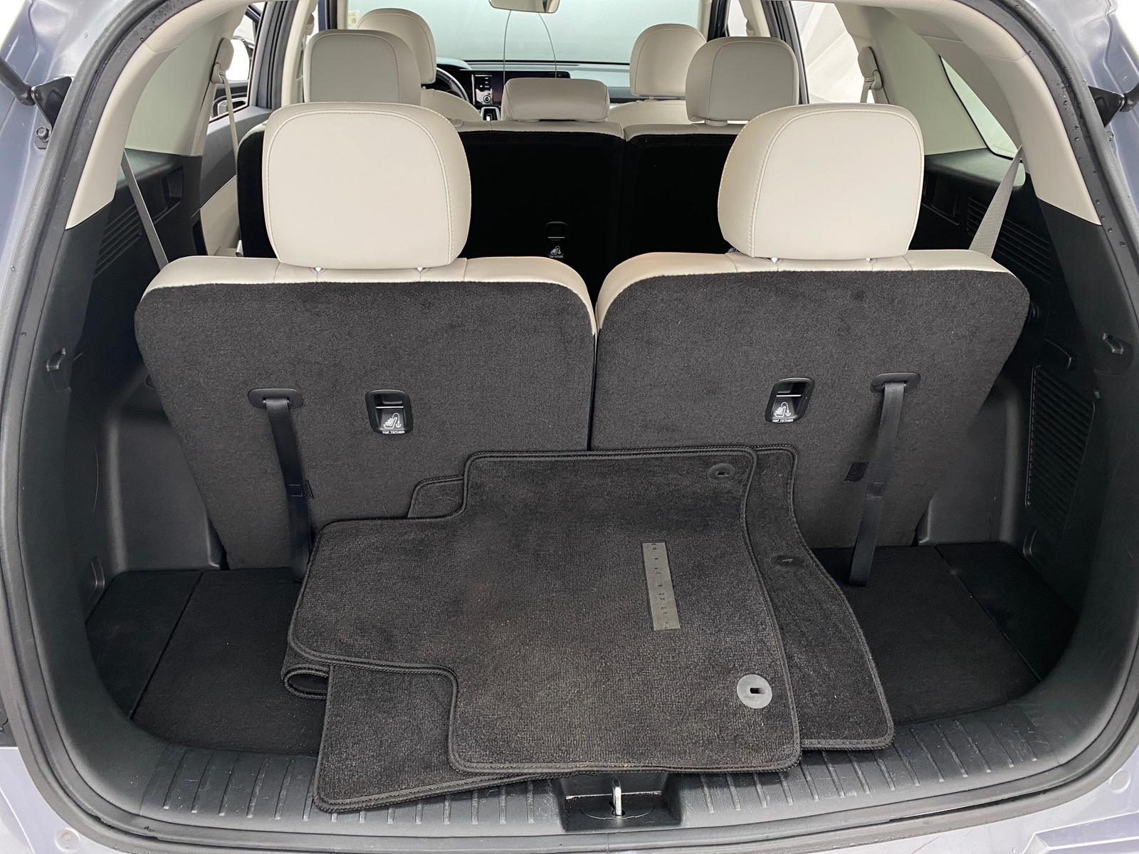 Thumbnail: 2023 Kia Sorento - 6