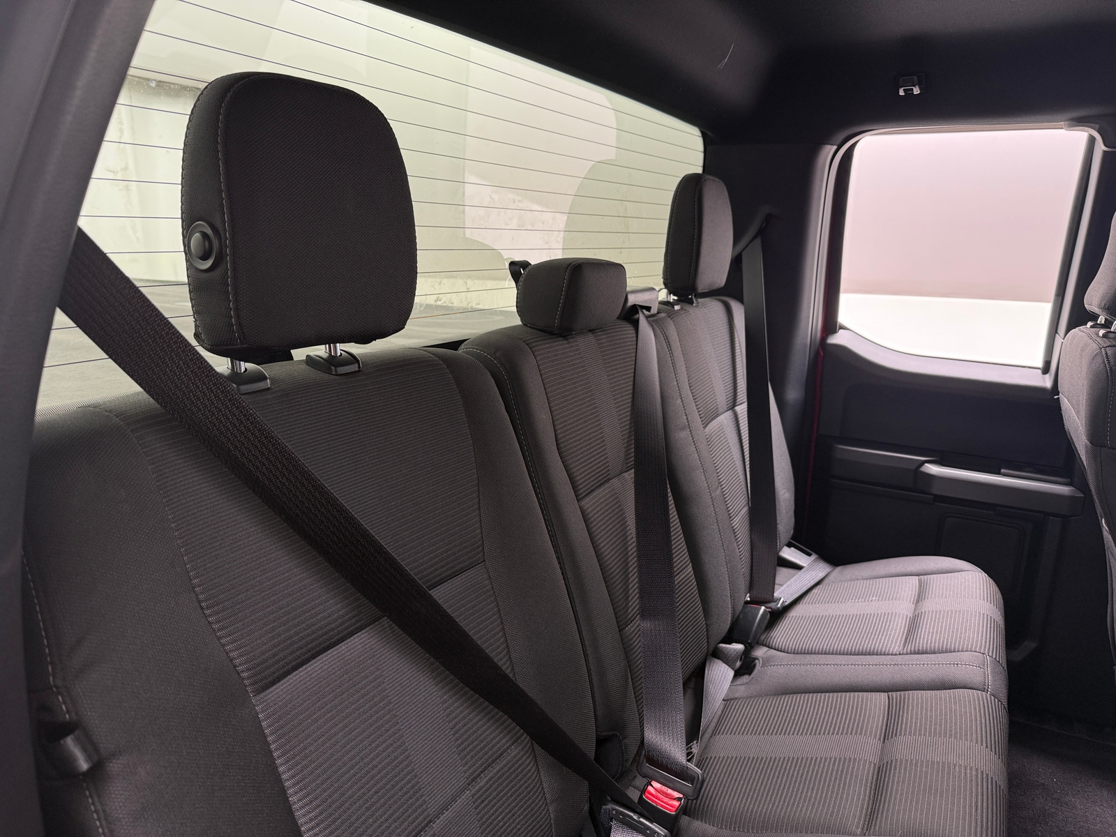 Thumbnail: 2015 Ford Econoline - 6