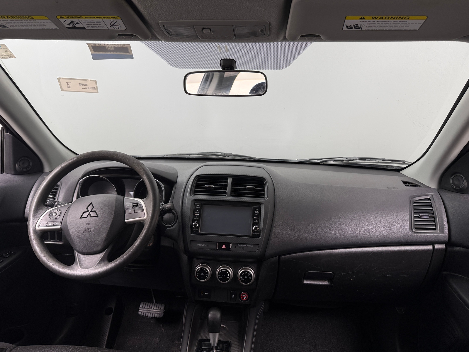 Thumbnail: 2020 Mitsubishi Outlander Sport - 3