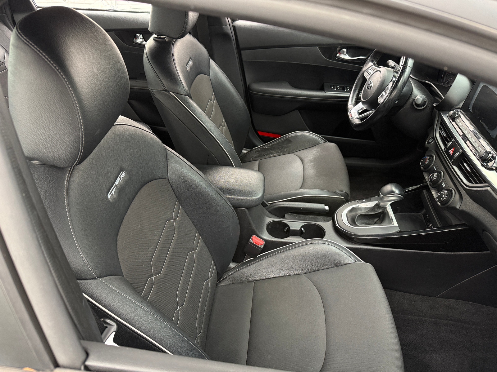 Thumbnail: 2021 Kia Forte - 2