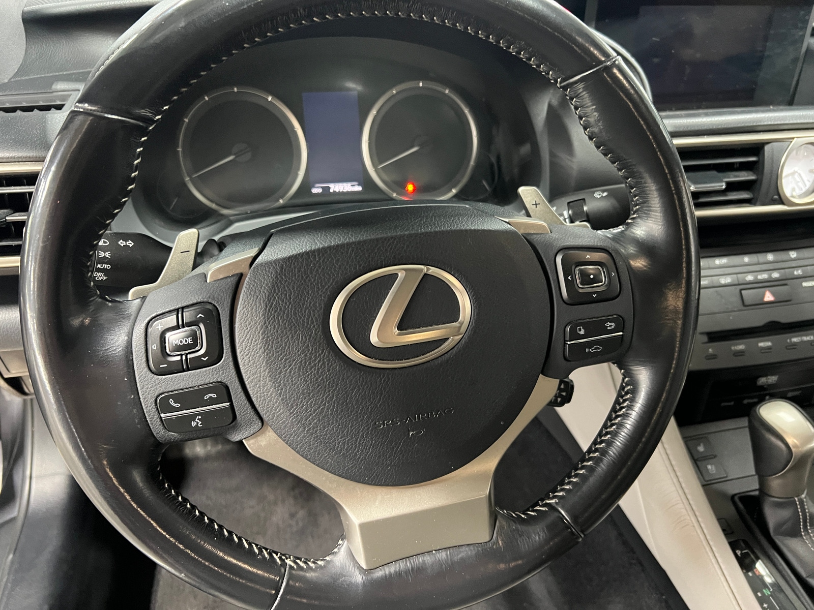 Thumbnail: 2016 Lexus RC - 4