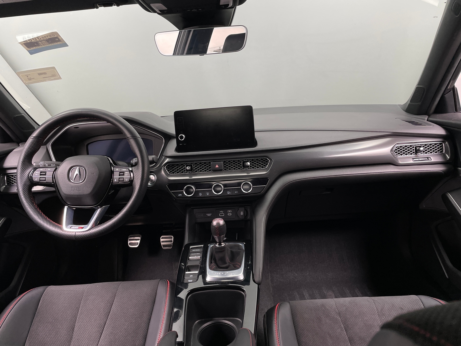 Thumbnail: 2024 Acura Integra - 2