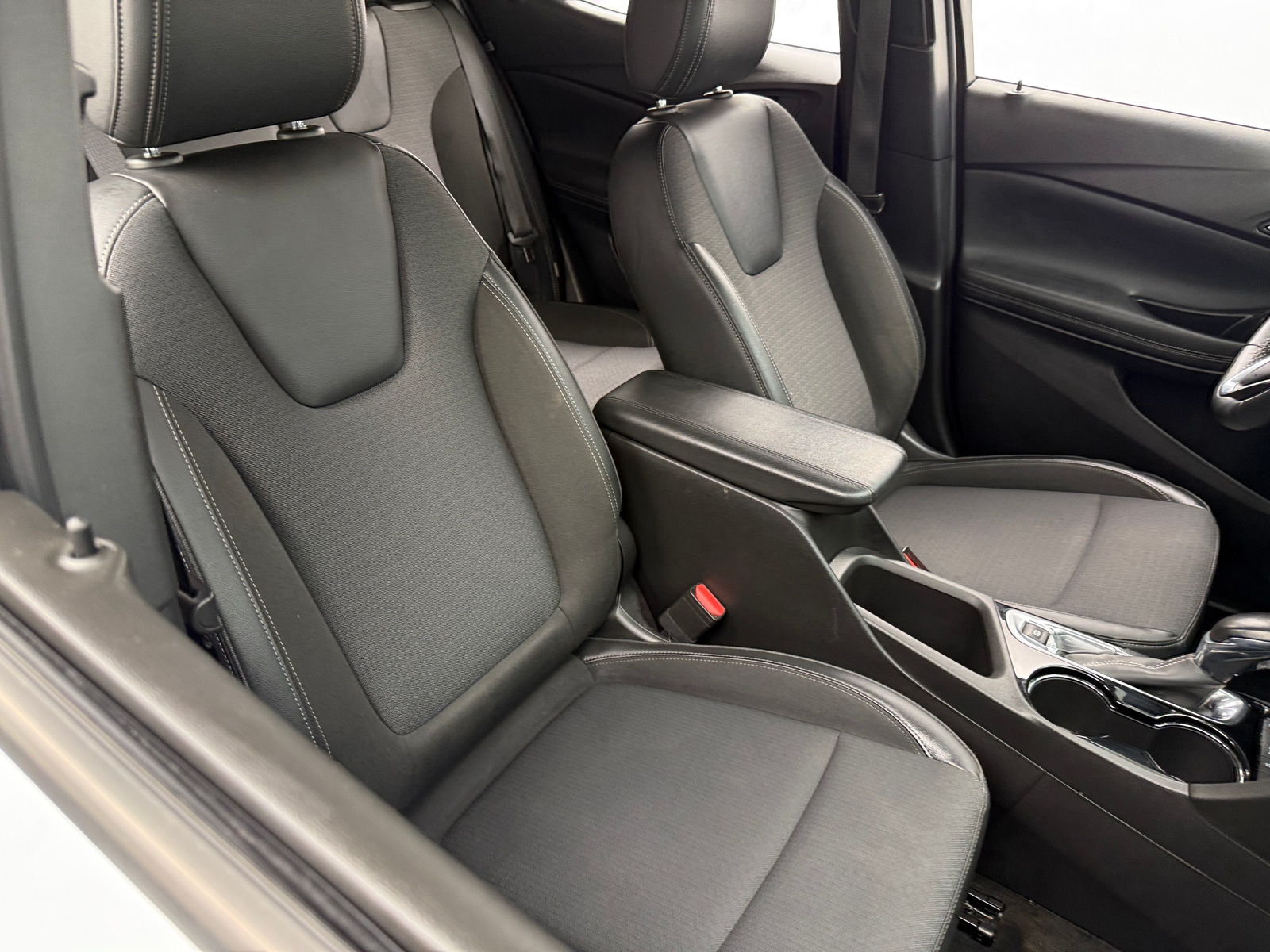 Thumbnail: 2021 Buick Encore GX - 2