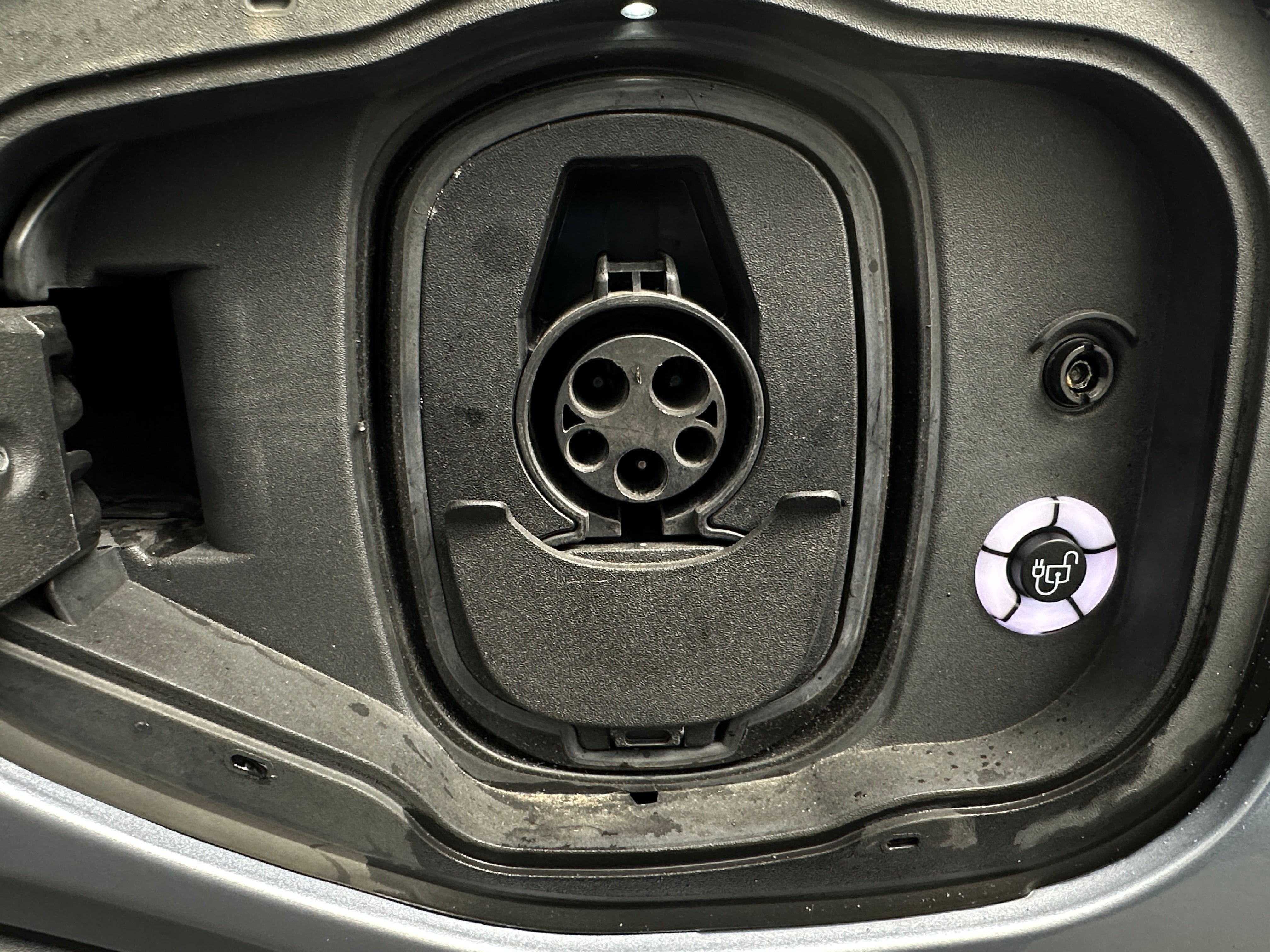 Used 2022 Ford Mustang Mach-E Select AWD with VIN 3FMTK1SS5NMA38514 for sale in Auburn, WA