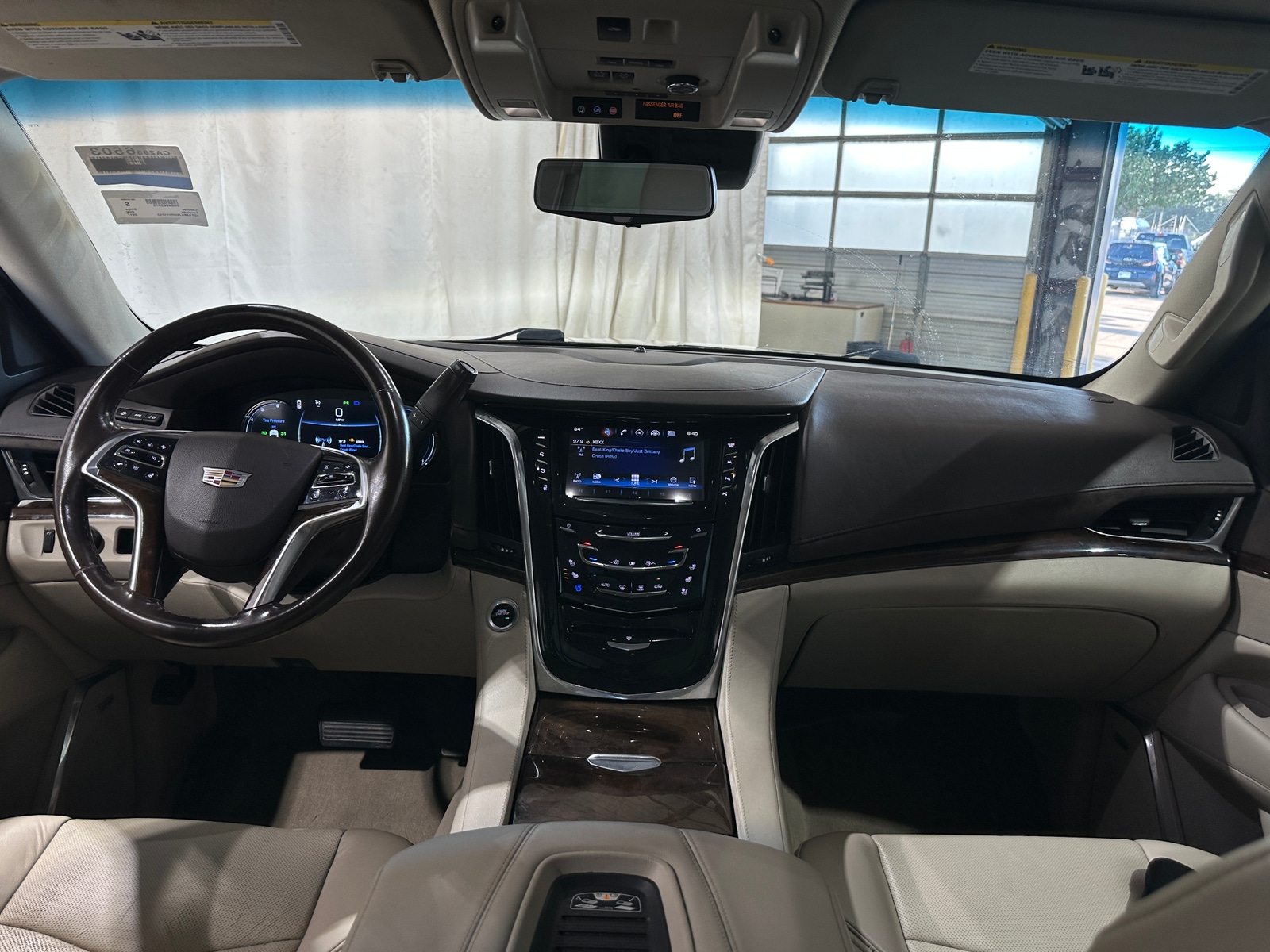 Thumbnail: 2017 Cadillac Escalade - 2