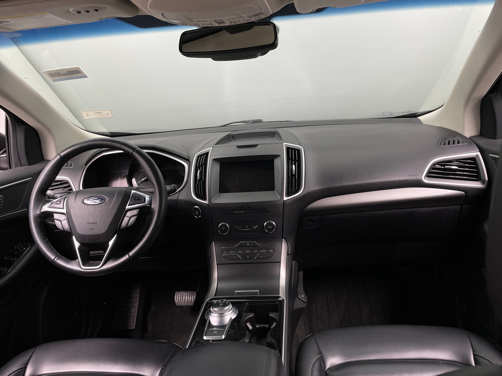 Thumbnail: 2020 Ford Edge - 2