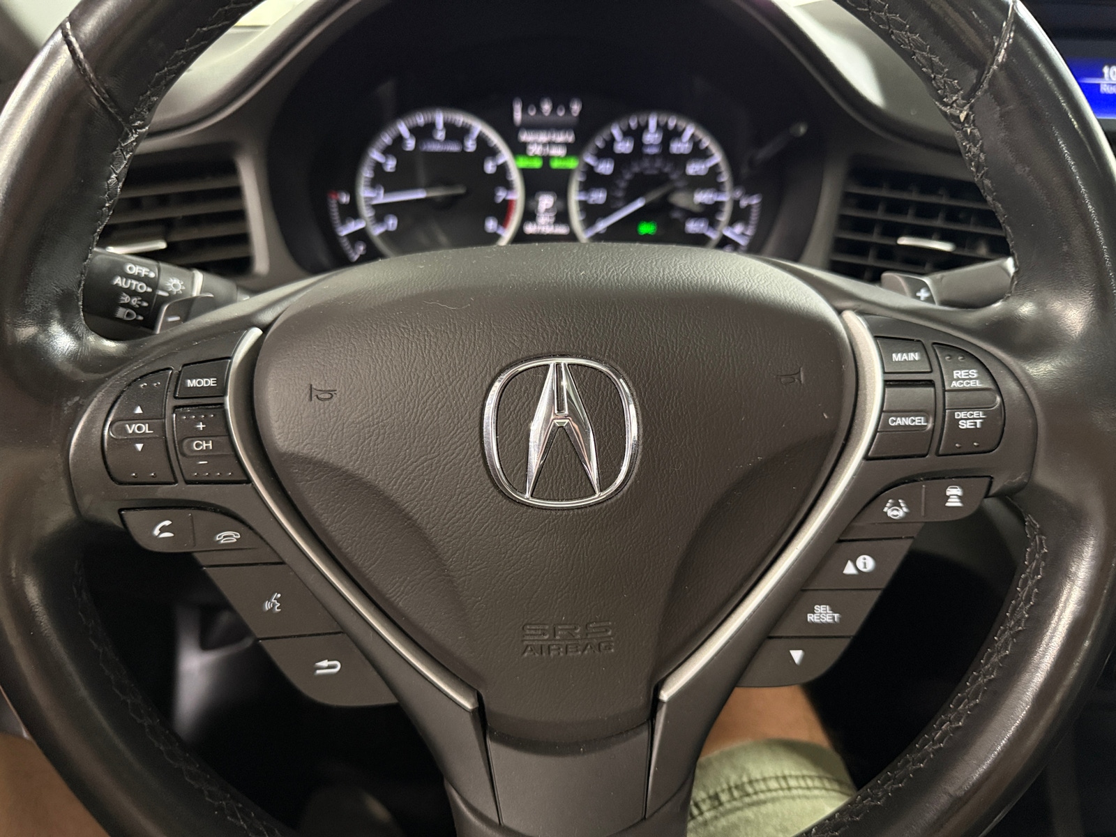 Thumbnail: 2020 Acura ILX - 4