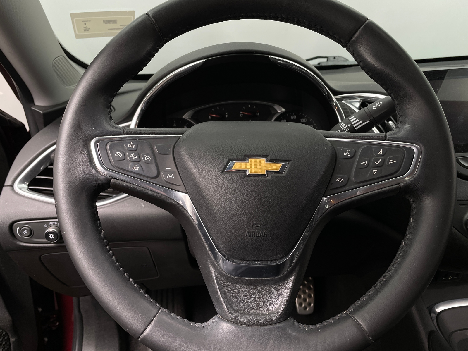 Thumbnail: 2016 Chevrolet Malibu - 5