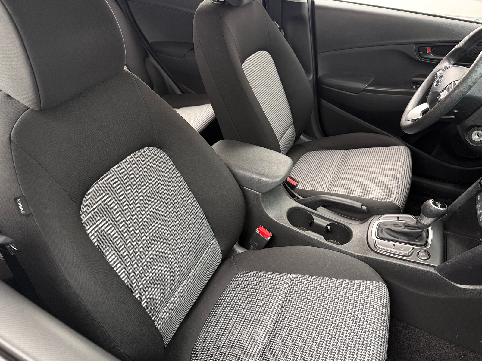 Thumbnail: 2020 Hyundai Kona - 2